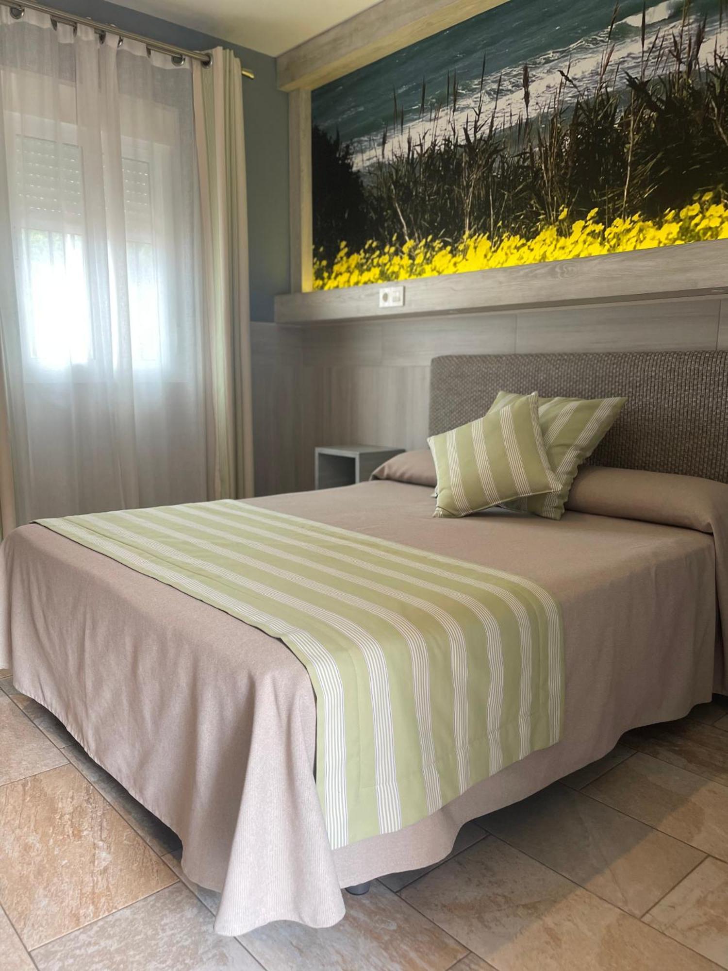Hostal Noli Chiclana de la Frontera Exteriér fotografie
