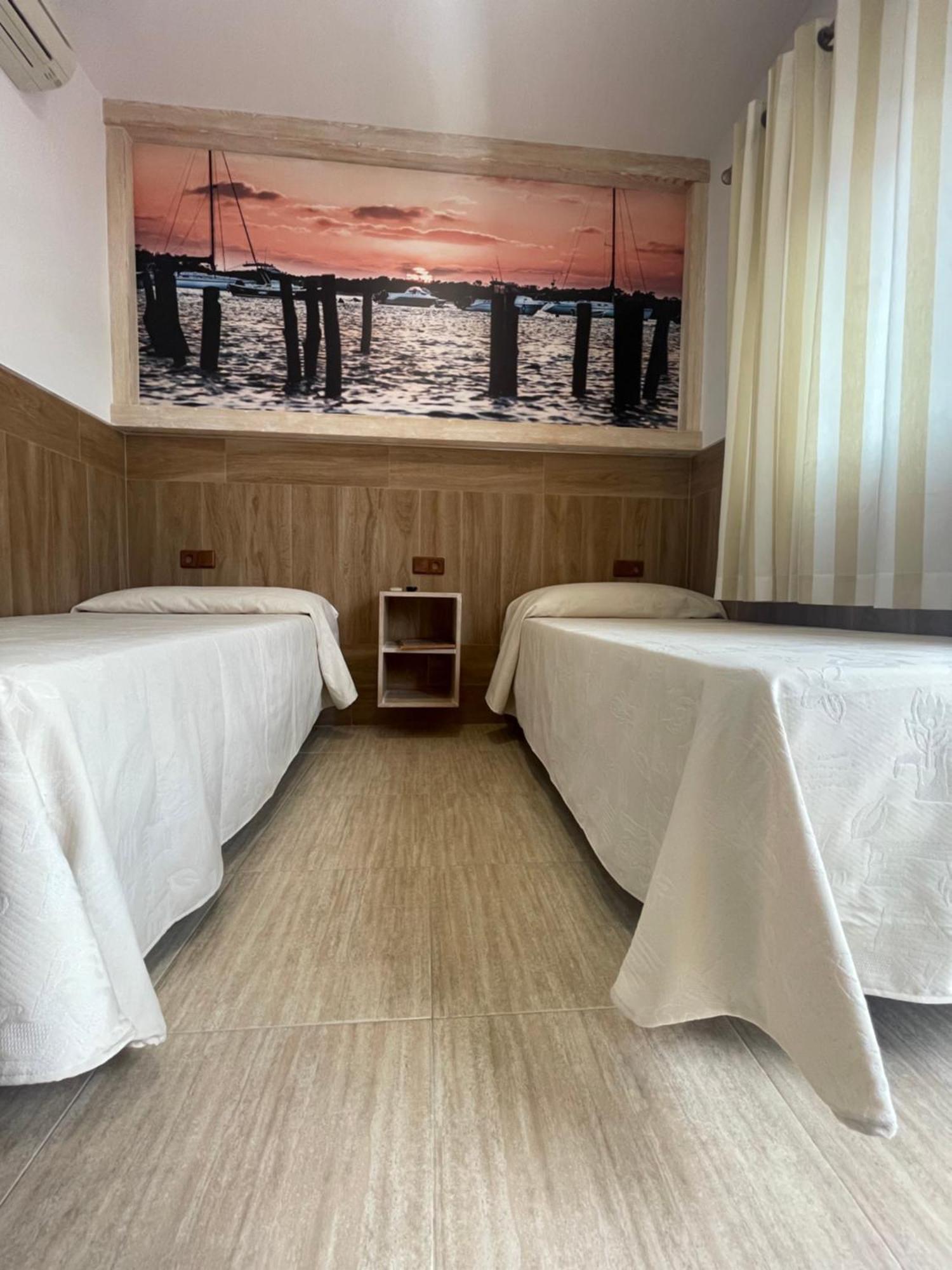 Hostal Noli Chiclana de la Frontera Exteriér fotografie