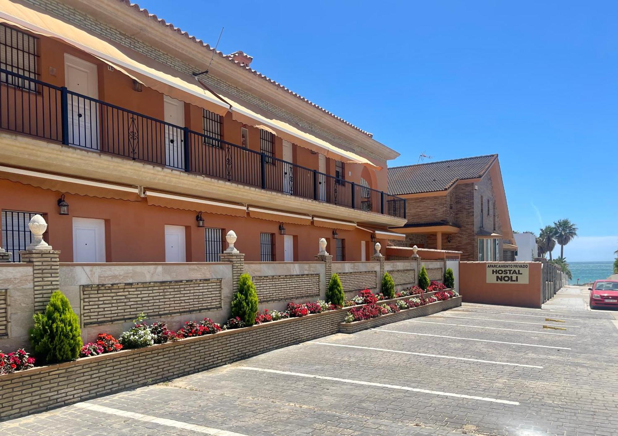 Hostal Noli Chiclana de la Frontera Exteriér fotografie