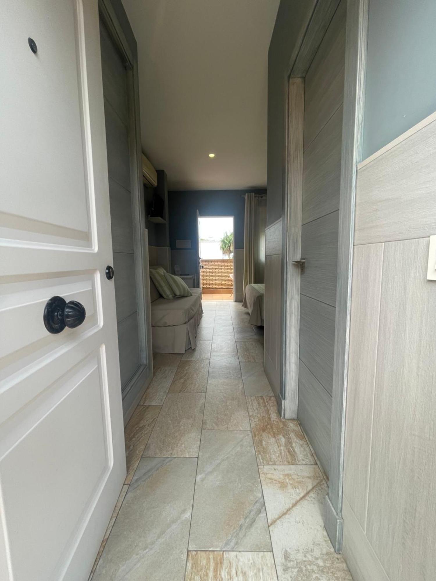 Hostal Noli Chiclana de la Frontera Exteriér fotografie